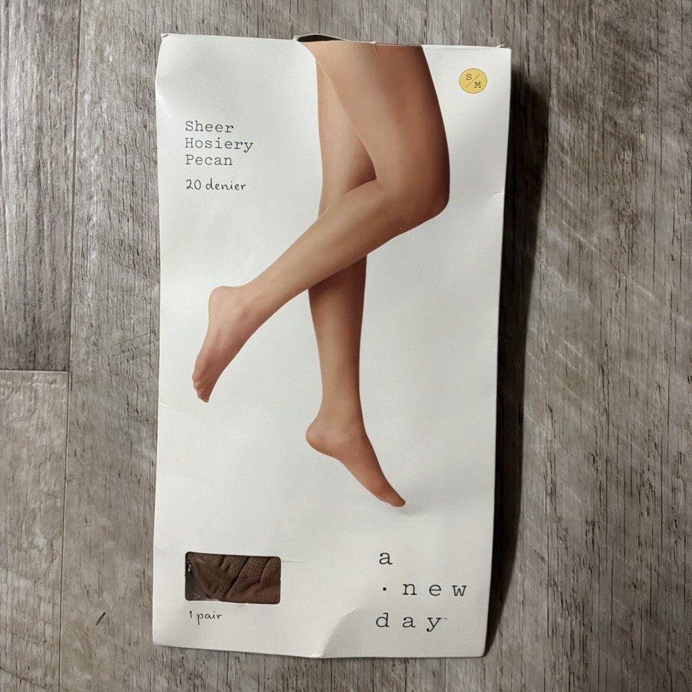 A New Day Control Top Sheer Hosiery 20 Denier Pecan 1 Pair S/M